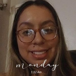 Meet your Posher, Aurora